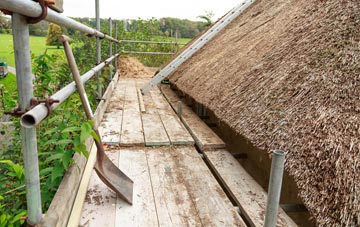 advantages of Lee Brockhurst thatch roofing